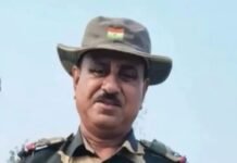 बीएसएफ एएसआई की पश्चिम बंगाल चुनाव ड्यूटी पर जाते समय हार्ट अटैक से मौत, सैन्य सम्मान के साथ अंतिम संस्कार