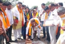 हसायन क्षेत्र के गांव नगला अहीर में विभिन्न विकास कार्यों का हुआ लोकार्पण, विधायक,सांसद और ब्लॉक प्रमुख निधि से हुए कार्य शुरू