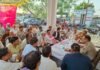 आगामी त्यौहार मोहर्रम को शांतिपूर्ण और सौहार्दपूर्ण माहौल में संपन्न करने के उद्देश्य से सिकंदराराऊ थाने में मुस्लिम धर्म गुरुओं और गणमान्य नागरिकों के साथ पीस कमेटी की बैठक की गई आयोजित