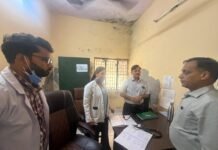मुख्य चिकित्साधिकारी डॉ. वेद प्रकाश ने सीएचसी केंद्र महो का औचक निरीक्षण कर स्वास्थ्य सेवाओं का लिया जायजा