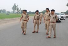 डीआईजी अलीगढ़ मंडल प्रभाकर चौधरी ने सिकंदराराऊ में कांवड़ यात्रा मार्ग का किया स्थलीय निरीक्षण, दिए दिशा निर्देश