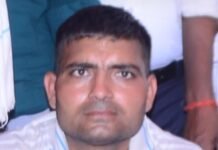 ट्रेन की चपेट आकर फिरोजाबाद में डायल112 पर तैनात पुलिसकर्मी की दर्दनाक मौत, परिजनों में मचा कोहराम