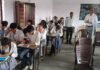 सेवा संकल्प अभियान के अंतर्गत सीडीओ पीएन दीक्षित ने विद्यालयों का भ्रमण कर ‘मेरे सपनों का भारत’ प्रतियोगिताओं का किया निरीक्षण