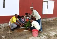 सेवा संकल्प अभियान के तीसरे दिन वृक्षारोपण कार्यक्रम का किया गया आयोजन