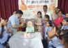 प्रधानमंत्री नरेंद्र मोदी के जन्मदिवस के उपलक्ष में सेवा संकल्प अभियान का किया शुभारंभ, पूर्व पालिका अध्यक्ष ने स्कूली बच्चों को वितरित की नोटबुक