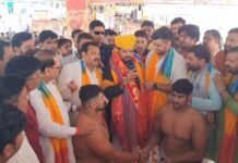 श्री दाऊजी महाराज 115वें मेला में अखिल भारतीय कुश्ती दंगल का पूर्व सांसद एवं भारतीय कुश्ती संघ के पूर्व अध्यक्ष ब्रजभूषण सिंह ने फीता काटकर किया शुभारंभ